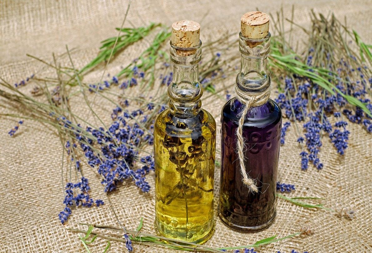 Treat Sunburns Naturally With Lavender